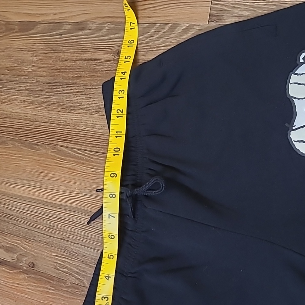 Peanuts Black Apparel Tag for women zise m used good condition.‎ - Picture 10 of 15